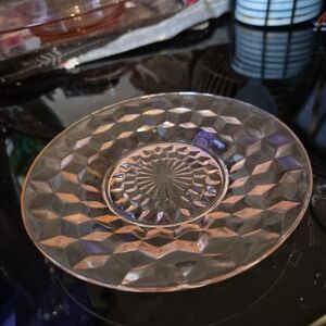 Diamond Pattern Glass Saucer - Rose Tint